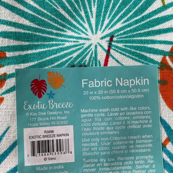 Placemat & Napkins set of 4 - Picture 6 of 7